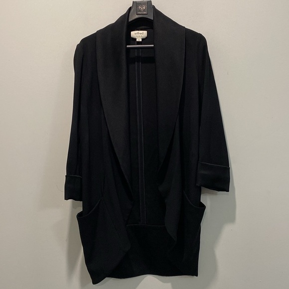 Aritzia Black Chevalier Jacket Blazer with satin lapels - Picture 6 of 16